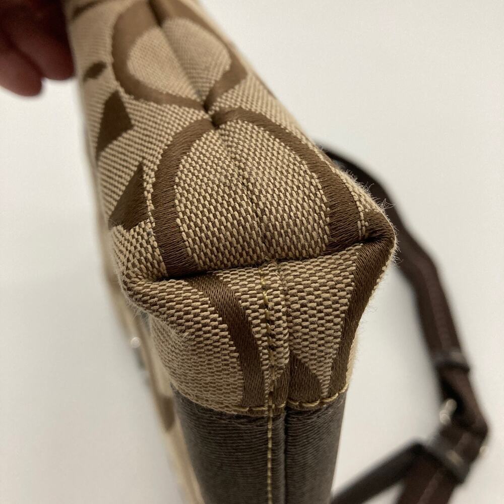COACH F19220 CANVAS SIGNATURE PRINT CROSSBODY BAG - Picture 7 of 14
